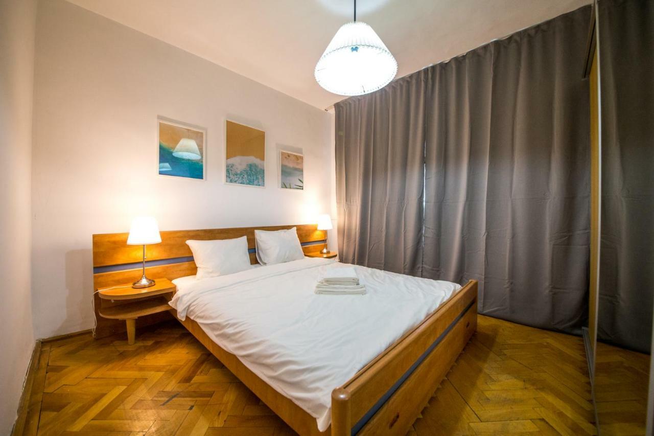 Unirii Cozy Apartment By Olala Homes Bukarest Eksteriør billede